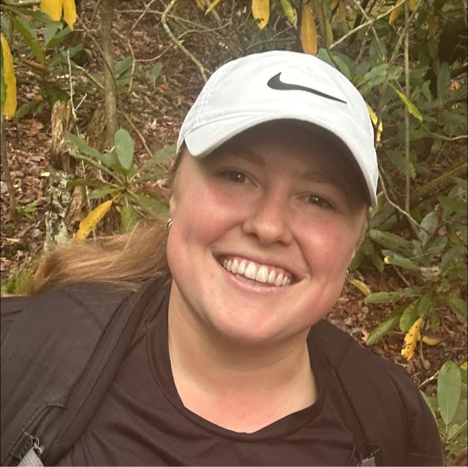 Headshot of LeAnn Domitrovits